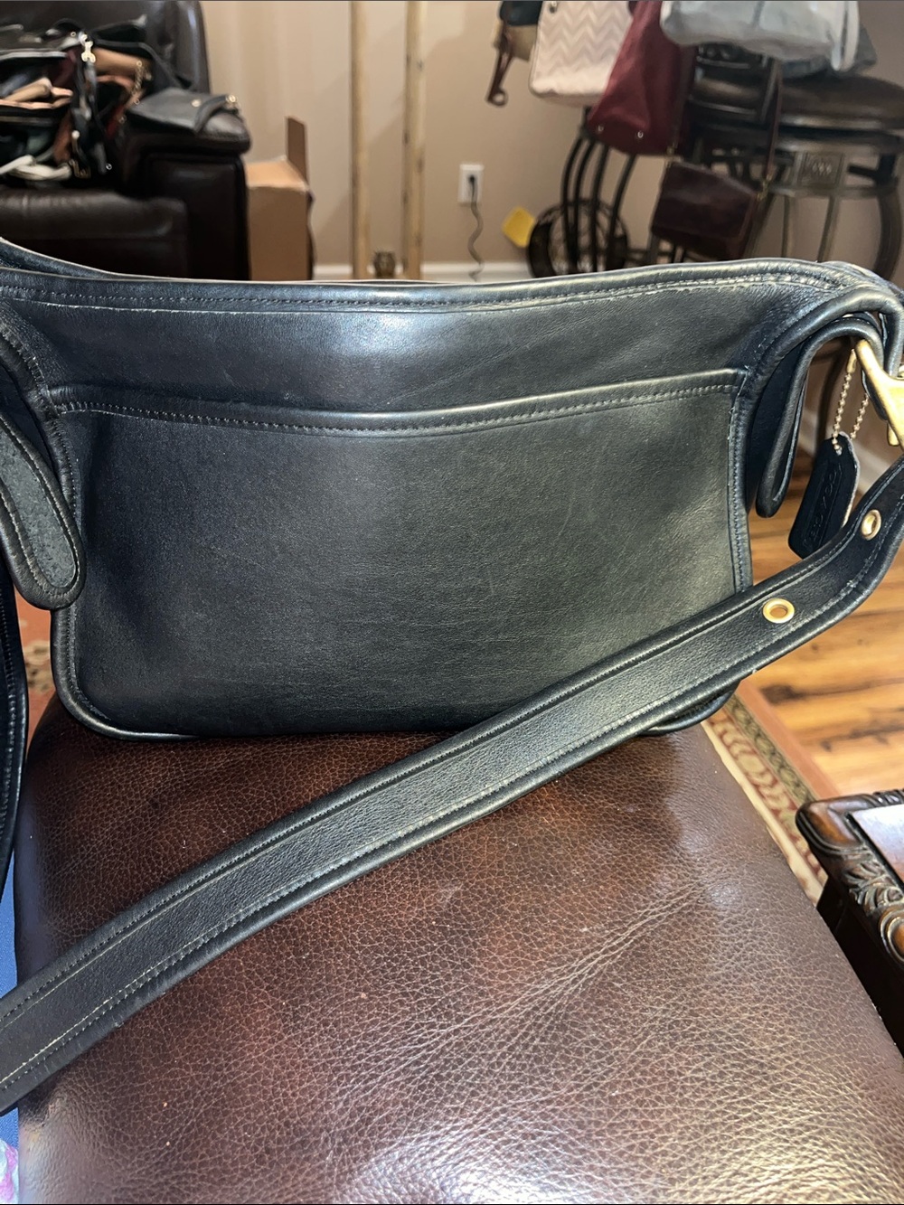 EUC Authentic Vintage Coach Patricia Legacy Cow Leather Handbag/Crossbody 1999 - Picture 2 of 7